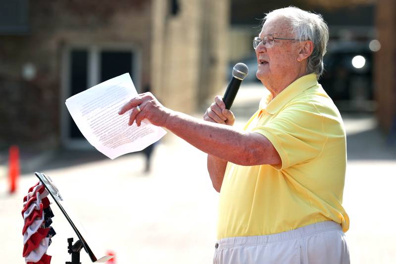 Jerry Smith, former DeKalb mayor and US Army veteran, speaks Thursday, Aug. 22, 2024, during the DeKalb Veterans Memorial Mural dedication in Van Buer Plaza in downtown DeKalb.