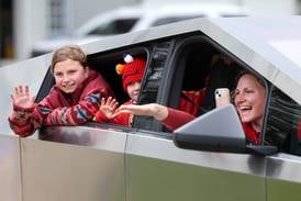 Hinckley 1st grader gets heart-warming welcome back after transplant
