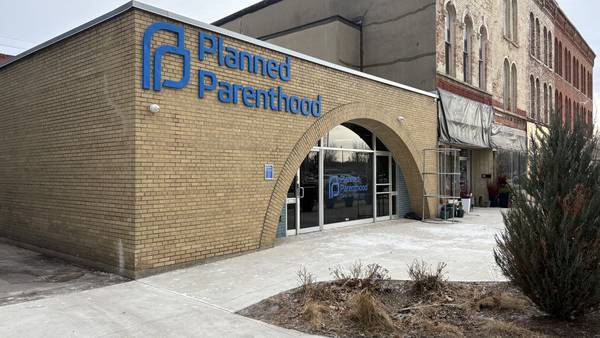 Raoul praises injunction on Trump administration’s plans to end Medicaid payments to abortion providers