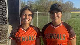 Jocelyn Cushard, Iliana Smith lead Plainfield East past Oswego East