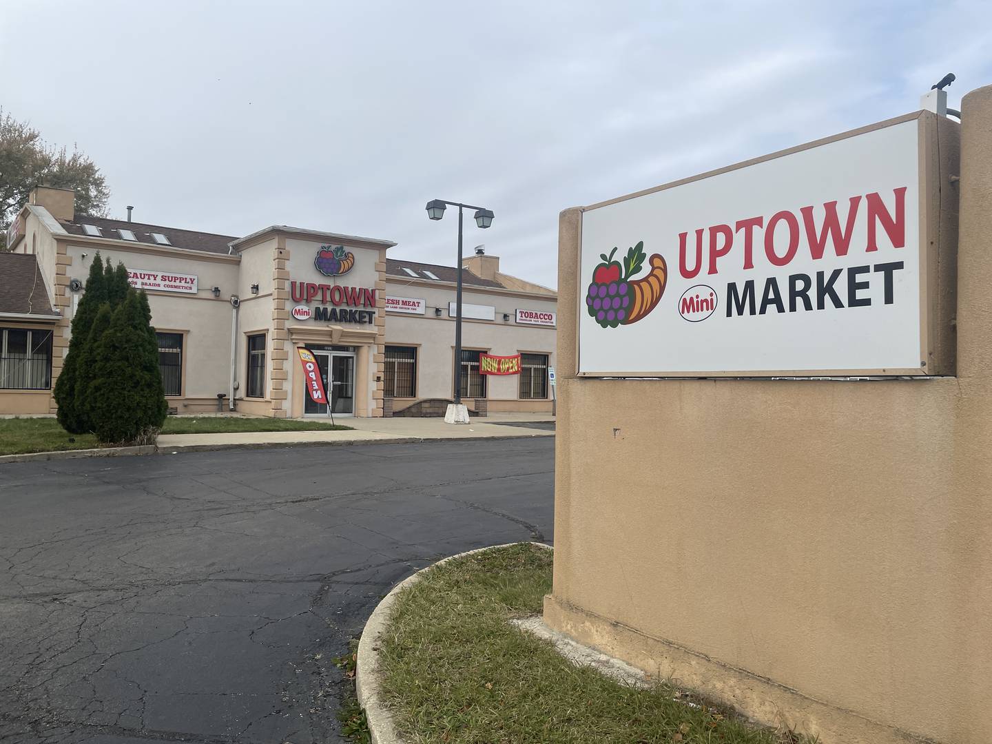 Uptown Mini Market is seen Nov. 17, 2025, at 1215 Blackhawk Road in DeKalb.