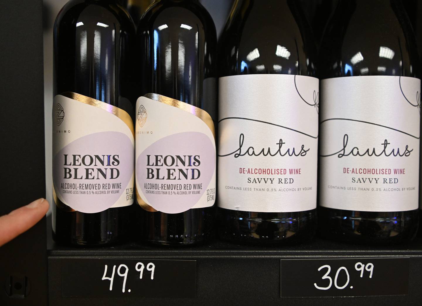 Neer Beer features non-alcoholic beer, spirits and wine. The best NA wines generally start out with alcohol and then remove it.