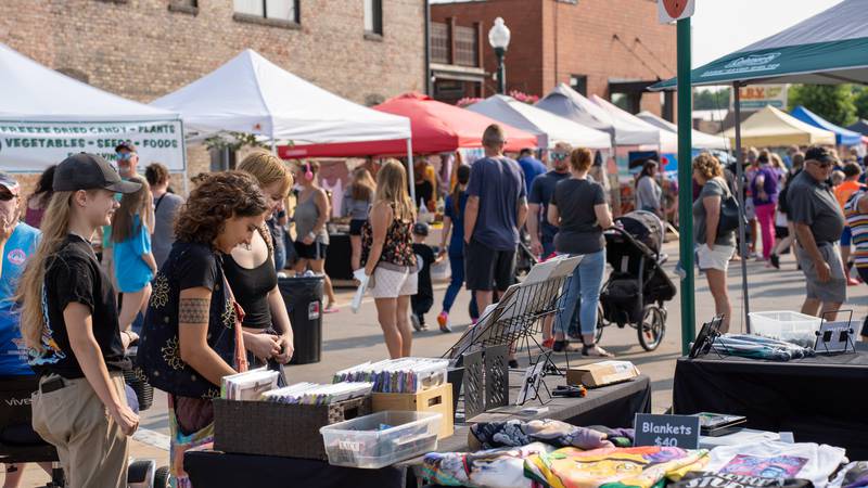 Dixon Summer Series lineup includes Music at the Square, Dixon City Market, Fitness Friday 