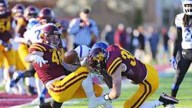 Loyola rolls to 5-0 with win over Phillips 