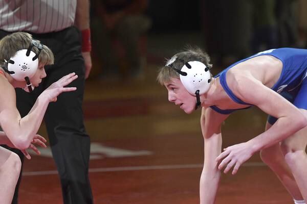 Photos: Oregon wrestlers host Byron, Newman