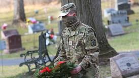 Wreaths placed on veterans’ graves at Oregon cemetery as part of nationwide Wreaths Across America