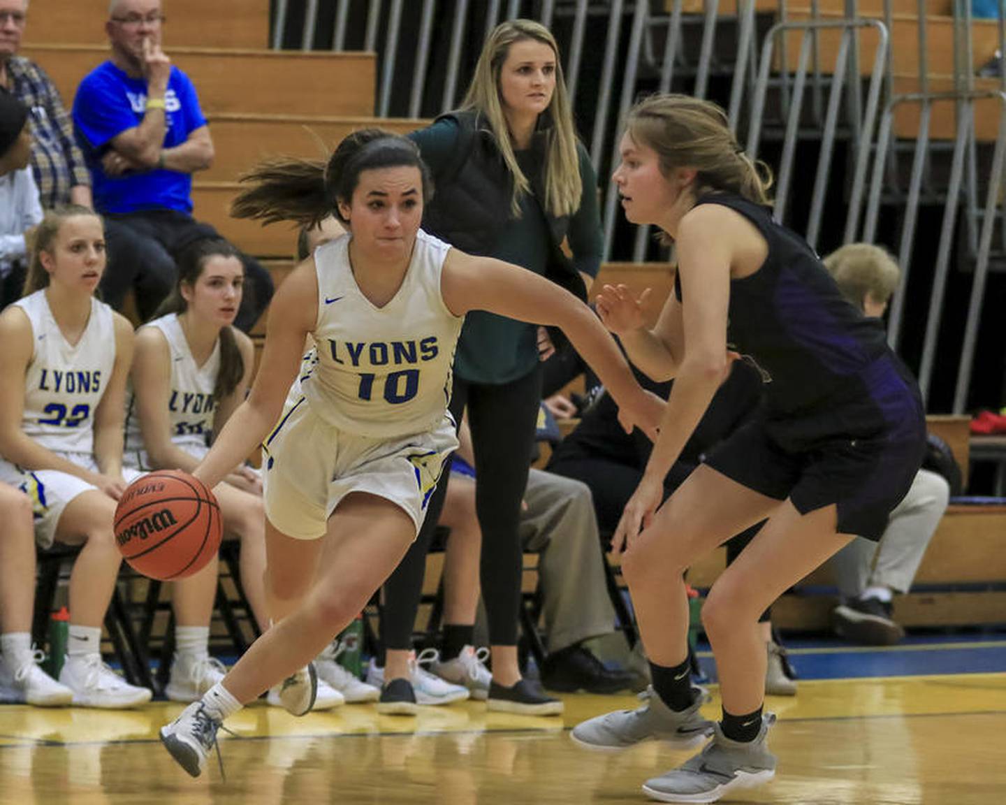 Lyons Township's Lindsey Hahn (10) drives to the basket during basketball game between Downers Grove North at Lyons Township.  Jan 14 2020.  Gary E Duncan Sr for Shaw Media.