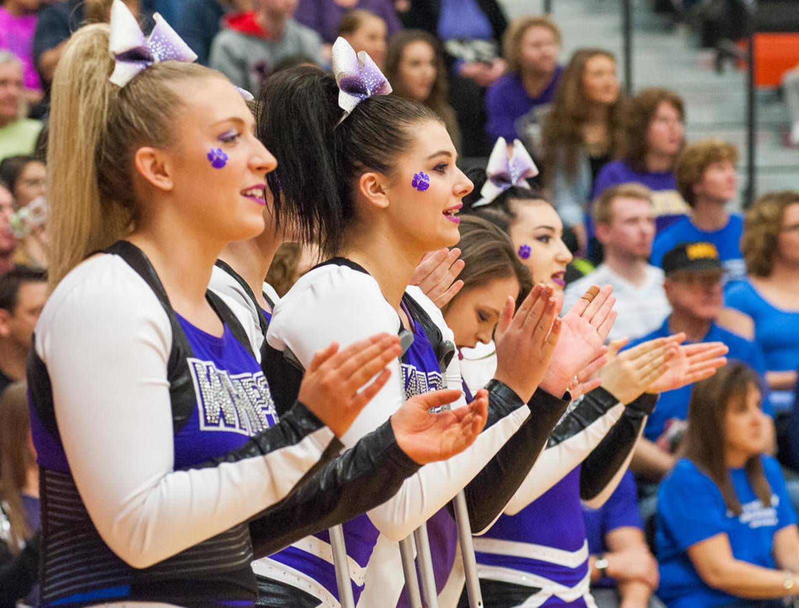 High school cheerleading Hampshire embraces role of hunted at state