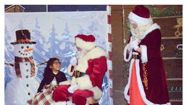 ASL-using Santa to visit children in Aurora