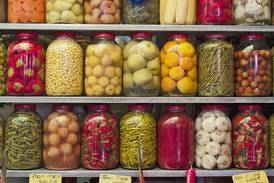  U of I Extension teaches safe canning techniques