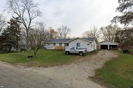 Single-family home sells for $240,000 in Braceville