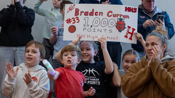 A look at the Hall Red Devils 1,000-point club