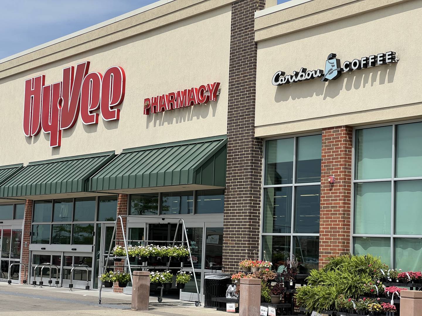 Shoppers at the Hy-Vee located at 2700 DeKalb Ave., Sycamore, pictured on July 10, 2025, will have to consider new coffee options once the store's Caribou Coffee location closes on July 13, 2025.