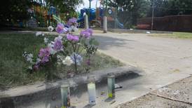 Joliet teen shot dead outside playground