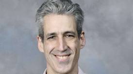 U.S. Rep. Jan Schakowsky endorses Daniel Biss to succeed her in 9th District