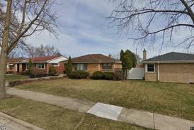 Sale closed in Elmhurst: $510,000 for a single-family home