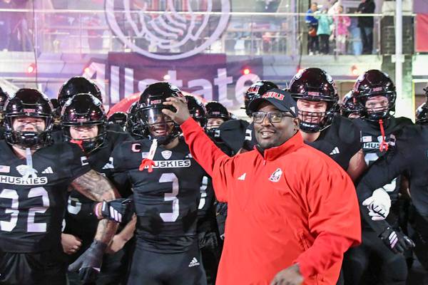NIU coach Thomas Hammock announces resignation; Rob Harley takes over as interim coach