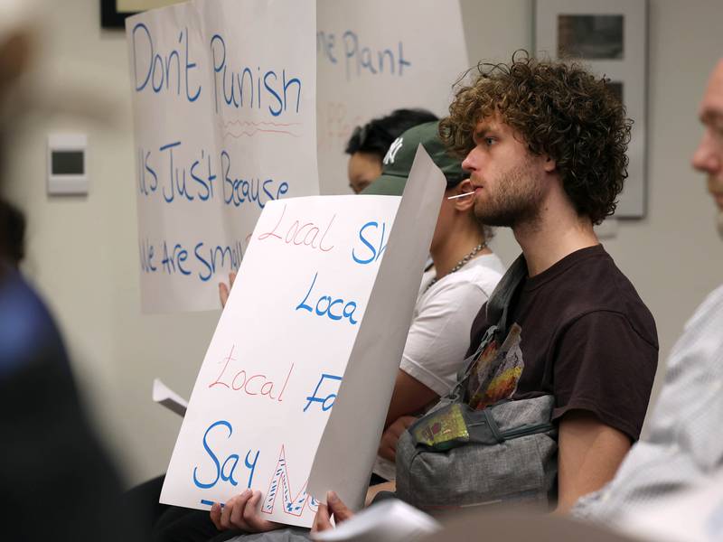 Certain drug sales up in smoke after DeKalb city OKs ban