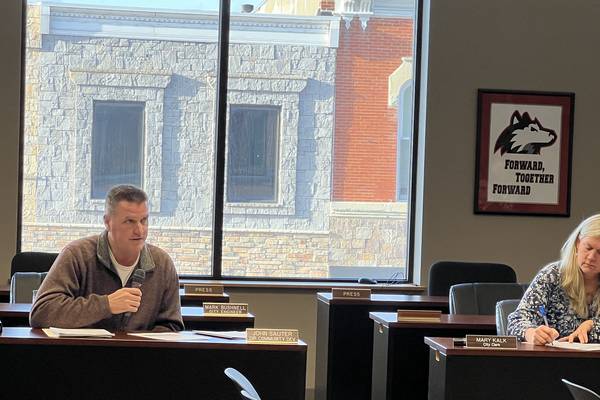 Developer wants to build single, multi-family townhomes in Sycamore