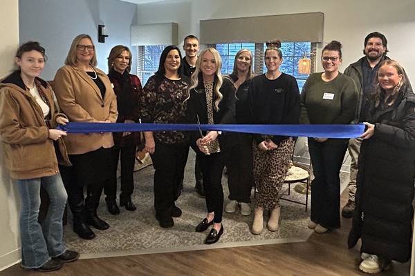 Hawthorne Inn celebrates renovation with ribbon cutting