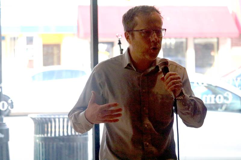 Eric Larsen gives a stump speech during a candidate meet and greet put on for DeKalb District 428 candidates held March 20, 2023 at Byers Brewing Company in DeKalb.