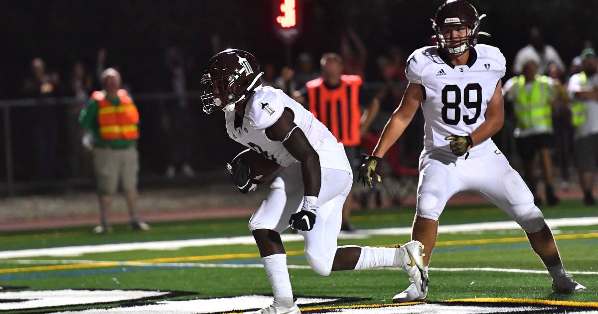 herald-news-prep-football-notebook-joliet-catholic-s-longest-active