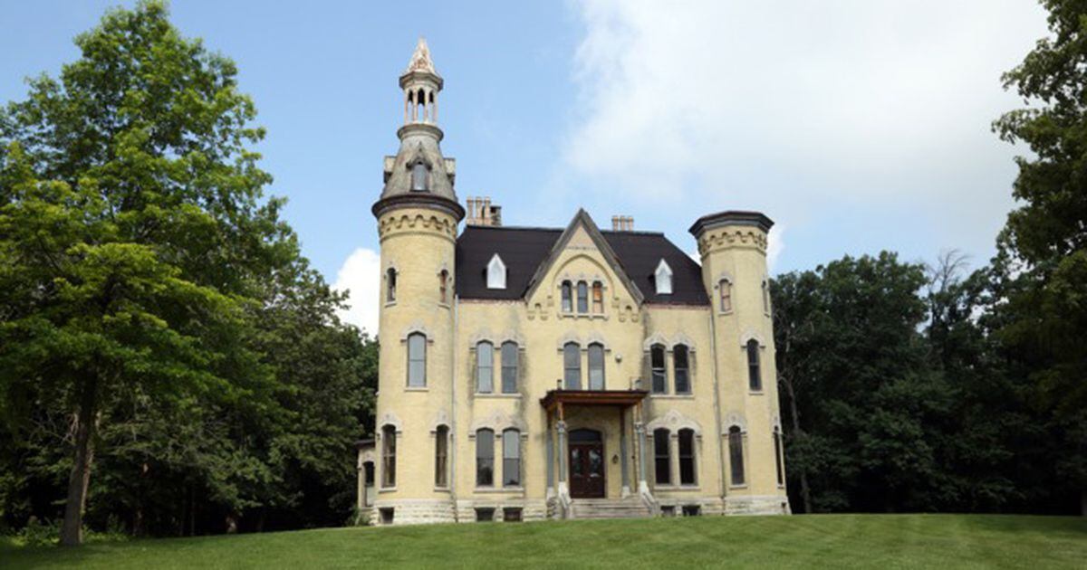 Businessman seeks to renovate, donate Dunham Castle to village of Wayne