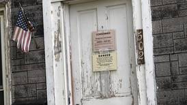 Dixon council OKs agreement with contractor to demolish 5 abandoned properties to be redeveloped