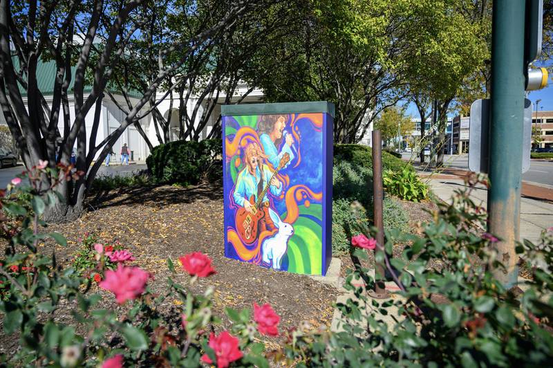 Decorated utility box in downtown Joliet exemplifies Downtown Music Box Project.
Oct. 25, 2024