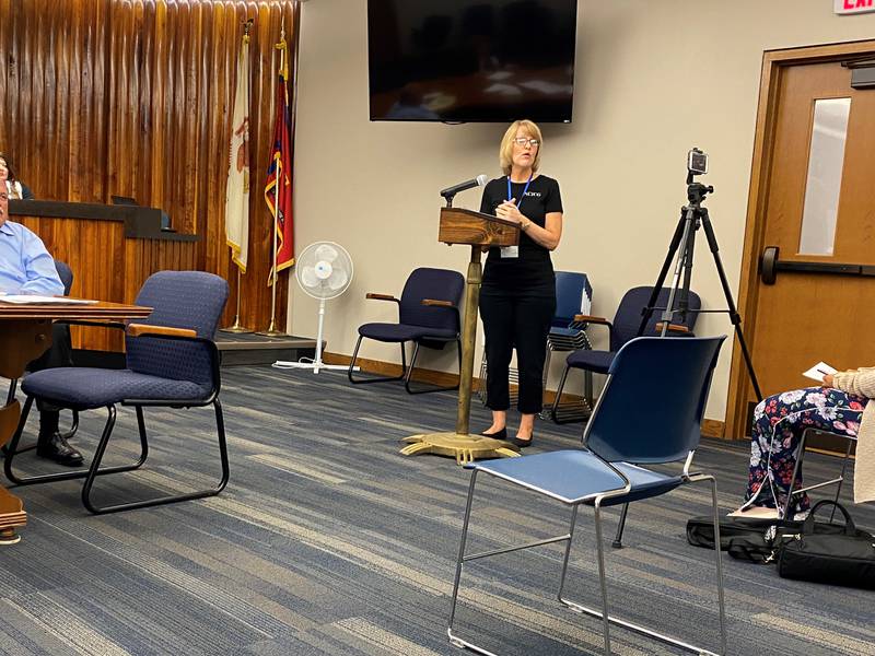 Connie Buchanan from NCICG addresses attendees at the Streator City Council's special meeting Wednesday night.