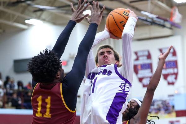 Manteno drops KHT blue division title game 65-52 to Christ the King