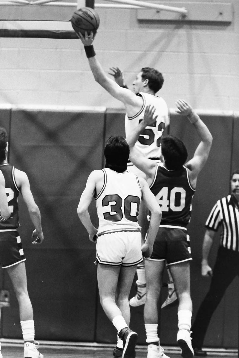 Ottawa's Mike Sipula lets go of a shot during the Regional title game on Saturday, Feb. 28, 1986 at La Salle-Peru Township High School.