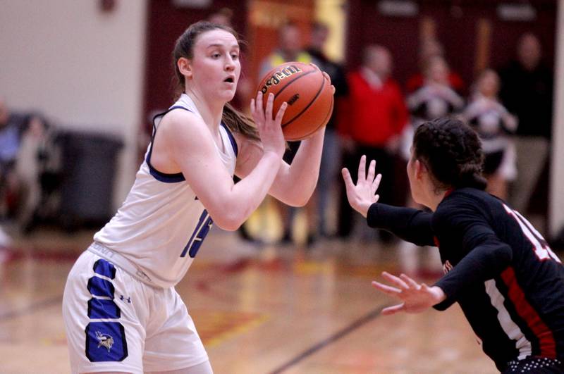 Geneva’s Cassidy Arni shoots the ball during the Class 4A Schaumburg Supersectional against Barrington on Monday, Feb. 27, 2023.