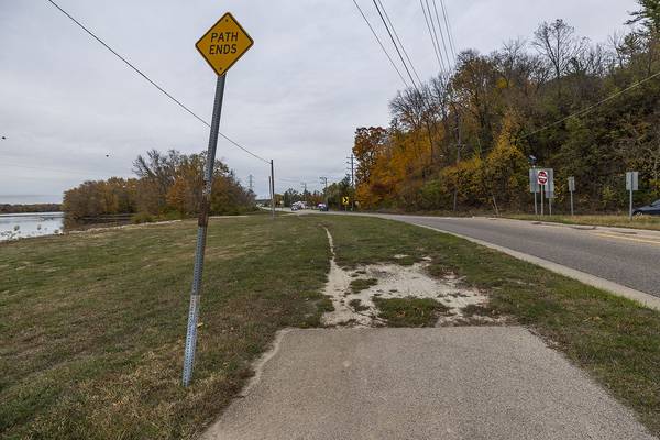 Dixon moving forward with extending multi-use pathways east