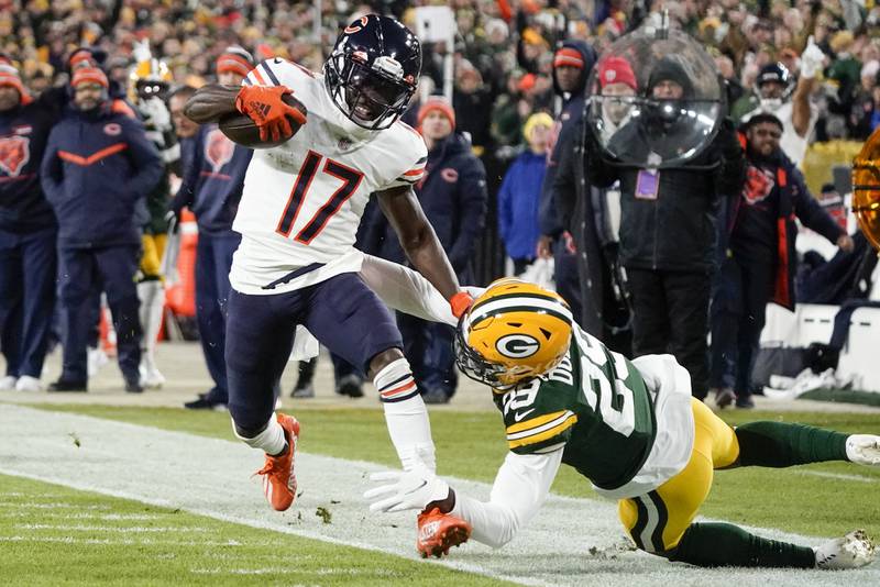 Chicago Bears' Jakeem Grant Sr. gets past Green Bay Packers' Rasul Douglas for a touchdown reception during the first half Sunday, Dec. 12, 2021, in Green Bay, Wis.