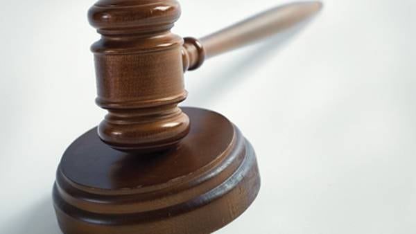 Three accused of stealing car in Willowbrook following high-speed chase: prosecutors