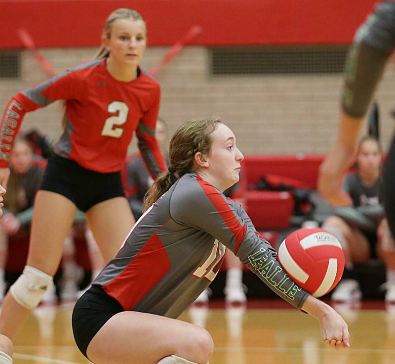 L-P's Kaite Sowers digs the ball against Ottawa on Tuesday, Oct. 18, 2022 at Kingman Gymnasium in Ottawa.
