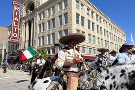 Joliet’s Mexican Independence Day parade held in new location 