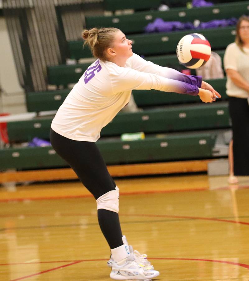 Rochelle's Emori Mickley passes the ball during their match with La Salle-Peru on Oct. 2, 2025.