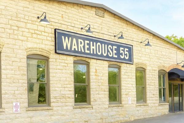 Aurora antique furniture store moving to Batavia