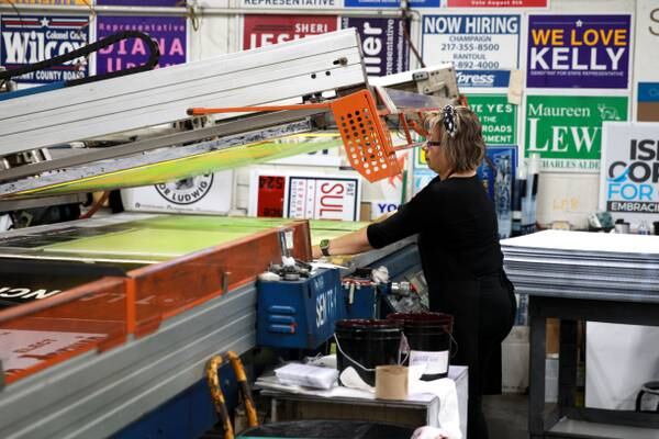 Little print shop in Elgin creates most candidates’ signs in Kane County