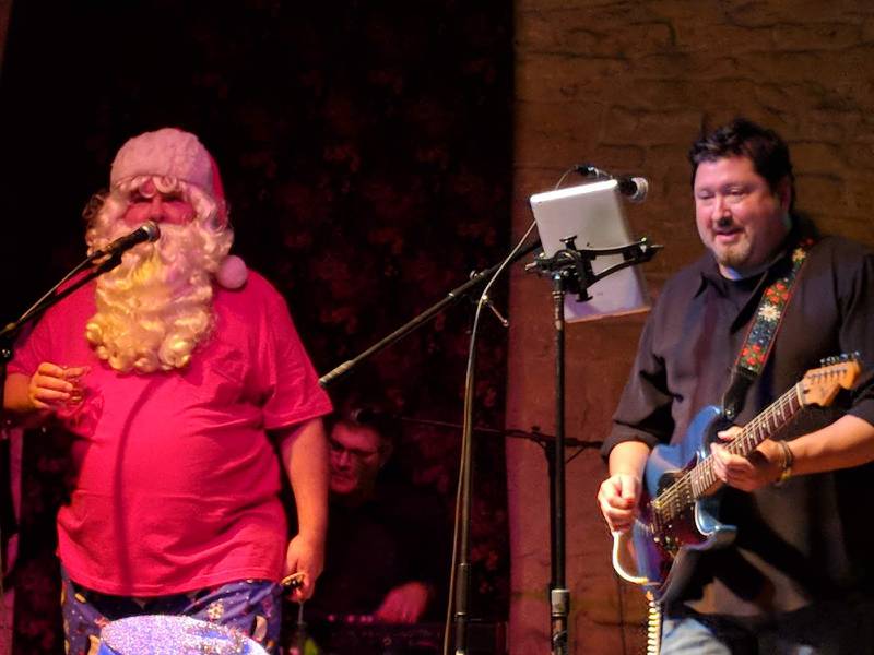 Batavia resident Pete Lindenmeyer and his band HOSS will bring some holiday cheer when they return to Two Brothers Roundhouse in Aurora on Saturday for their annual holiday celebration, Hossmas.