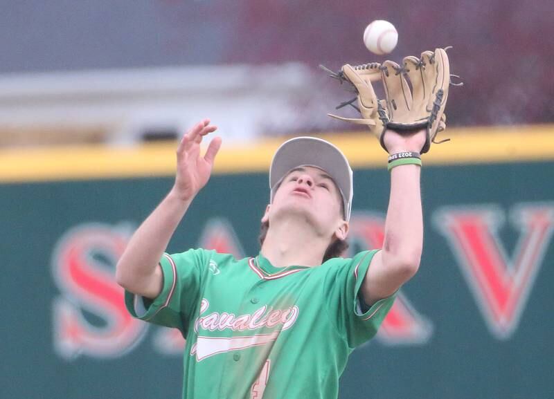 L-P's Jack Jereb makes a catch at third base against Morris on Wednesday, April 17, 2024 at Huby Sarver Field inside the L-P Athletic Complex in La Salle.