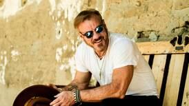 Country music favorite Phil Vassar to star at Raue Center in Crystal Lake