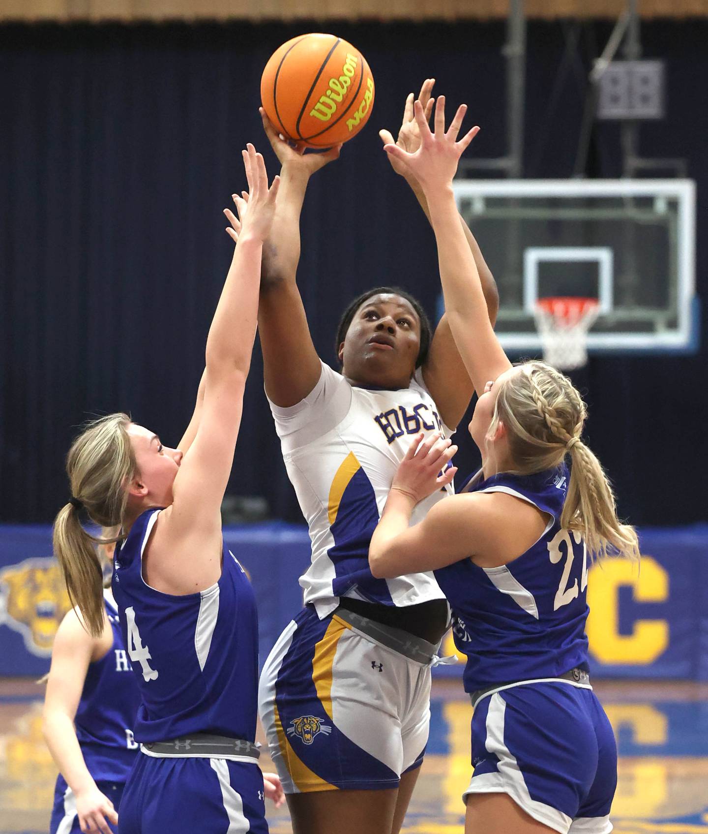 Somonauk/Leland’s Leah Norris shoots over two Hinckley-Big Rock defenders during their game Thursday, Jan. 15, 2026, at Somonauk High School.