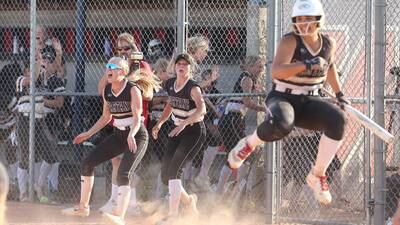 IHSA softball: Live coverage: Sycamore vs. Antioch Class 3A supersectional