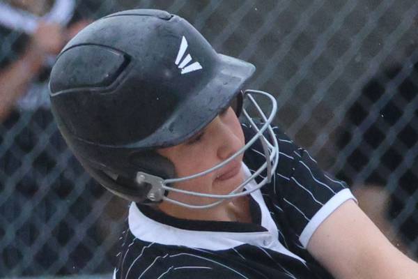 Woodland/Flanagan-Cornell softball scores first win; Ottawa prevails 19-18 in Geneseo: Times Wednesday Roundup