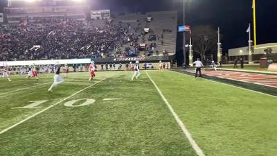 IHSA Class 7A state title football game: Wheaton North's Seth Korenhoven scores a TD