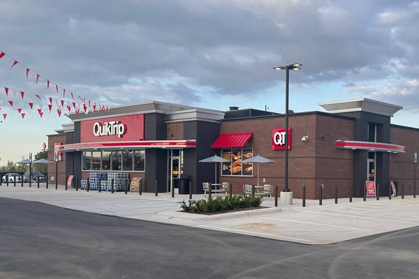 QuikTrip travel center opens in Minooka 