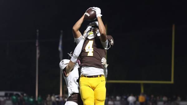 Quentin Burrell, Israel Abrams among CCL/ESCC football players named to 2025 IHSFCA All-State team